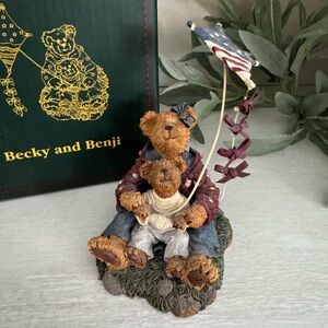 Boyds Bear & Friends Collection -
 Becky and Benji…Breezy Pastime (style 228436)
